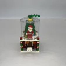 LEGO Seasonal: Snowglobe (40223) Christmas, Incomplete