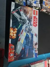 LEGO Star Wars 75102 Poe's X-Wing Fighter Set 730 pcs w/ Minifigures