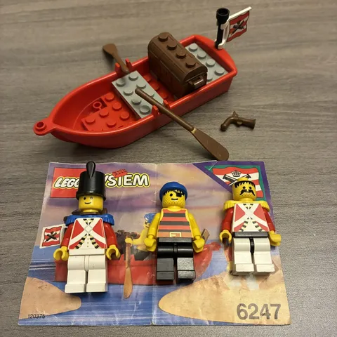 LEGO Pirates: Bounty Boat (6247) Incomplete w/ Manual