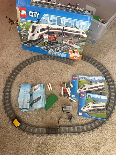 LEGO City 60051 High-speed Passenger Train 610pcs Battery Powered Incomplete Box