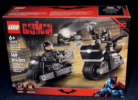 LEGO 76179 THE BATMAN & SELINA KYLE MOTORCYCLE PURSUIT 149 PCS New Sealed