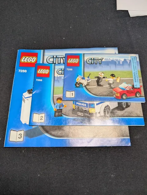 LEGO CITY: Mobile Police Unit (7288)