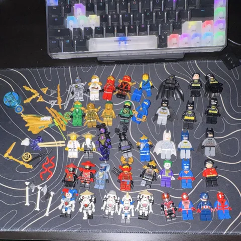 LEGO Minifigures Lot Batman Joker Superman Spider-Man Captain America