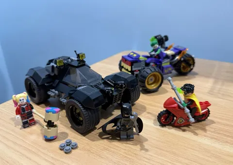 76159 LEGO Batman Joker's Trike Chase Batman & Joker Complete with instructions