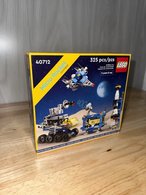 LEGO Micro Rocket Launchpad 40712 - New
