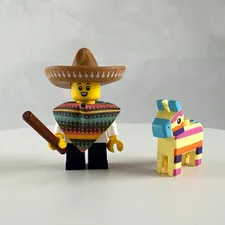 LEGO® Series 20 - Piñata Boy - 71027