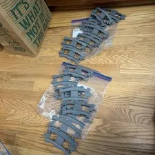 Lego Duplo Train Track Dark Gray 16 Piece Lot ~ two full Curved Circles lot #3