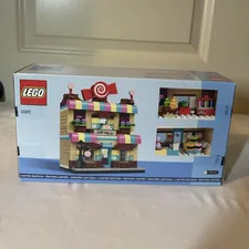 LEGO Candy Store 40692 345pc 12+ Building Toy Limited Edition