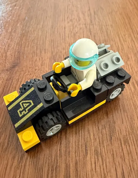 LEGO Turbo Force Race Car, 1461, 1992, Denmark, 100% complete Assembled