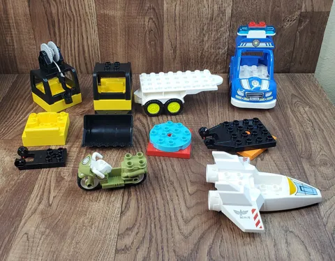 Lego Duplo Police Car Buzz Lightyear Jet Construction Vehicles Lot