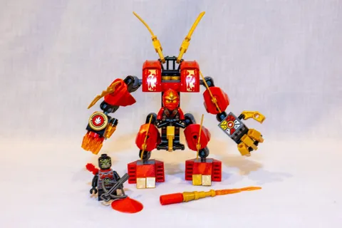 LEGO NINJAGO: Kai's Fire Mech (70500) - 100% Complete