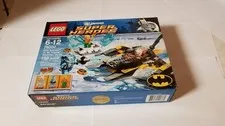 LEGO DC Comics Super Heroes: Arctic Batman Vs. Mr. Freeze: Aquaman on Ice 76000