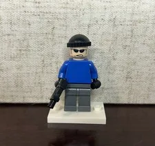 LEGO Mr. Freeze's Henchman Minifigure - 7783 Batman I Super Heroes bat012