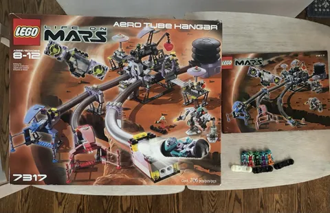 LEGO Life on Mars Aero Tube Hanger (set 7317) - 100% complete w/Box & Manual