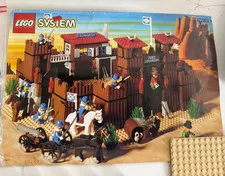 LEGO Western 6769 Fort Legoredo Wild West Parts Lot w/ Manual & Minifigs