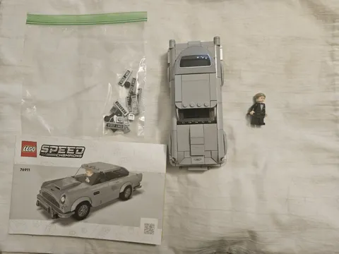 Lego Speed Champios 007 Aston Martin DB5 76911 ( Complete)