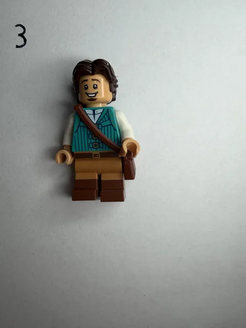 NEW Disney Flynn Rider Custom Lego Minifigure Tangled Prince Disney 43222