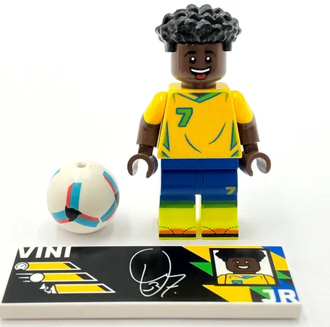 Lego New Vini Jr. Brazil  Minifig  Soccer Player Footballer Ball and Vini Tile