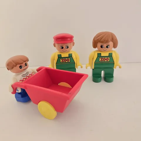 Lego Duplo 3-piece Zoo Keepers Mini Figures and Wheelbarrow Lot - Vintage
