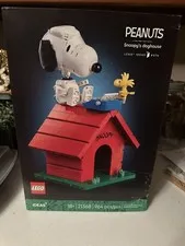 Lego Peanuts Snoopy’s Doghouse 21368 - Please read. 