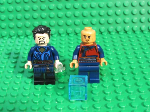 Lot 2 LEGO Marvel Super Heroes Minifigures Dr. Strange + Wong  76267 76269 SW50
