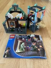 LEGO Harry Potter: Professor Lupin's Classroom 4752 100%, manual  Pre-owned