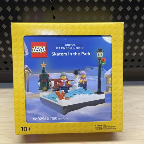 Lego 6602966 Skaters in the Park Limited Edition Barnes & Nobles GWP SEALED