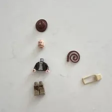 LEGO Indiana Jones Minifigure w/ Brown Hat, Whip & Tan Satchel Bag