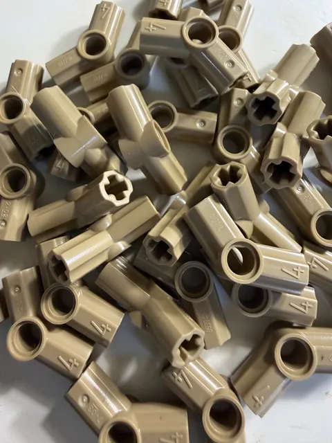 LEGO-NEW-#32192-DARK TAN- TECHNIC & PIN CONNECTOR ANGLED #4-15 PIECES