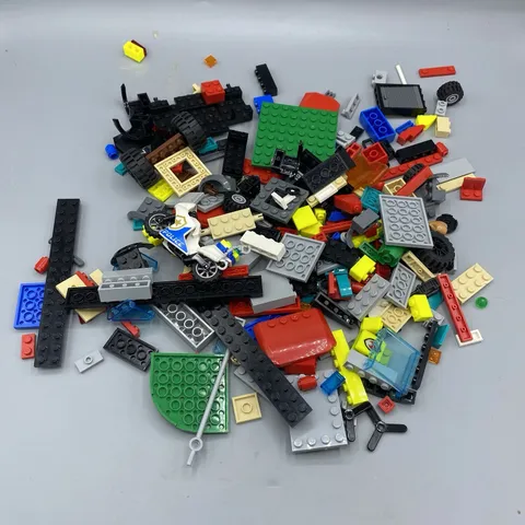 LEGO Bulk Lot of Assorted Bricks & Pieces Clean Genuine