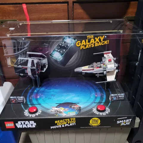 RARE LEGO Star Wars Retail Store Display – Motorized X-Wing & TIE Fighter !!!!