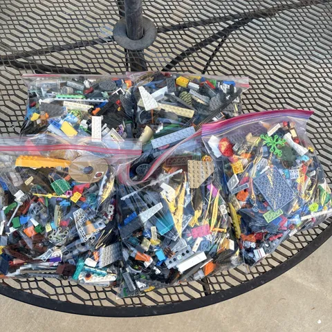 LEGO Bulk Lot Mixed Bricks and Pieces Assorted Colors 10 Lbs Pounds Loose