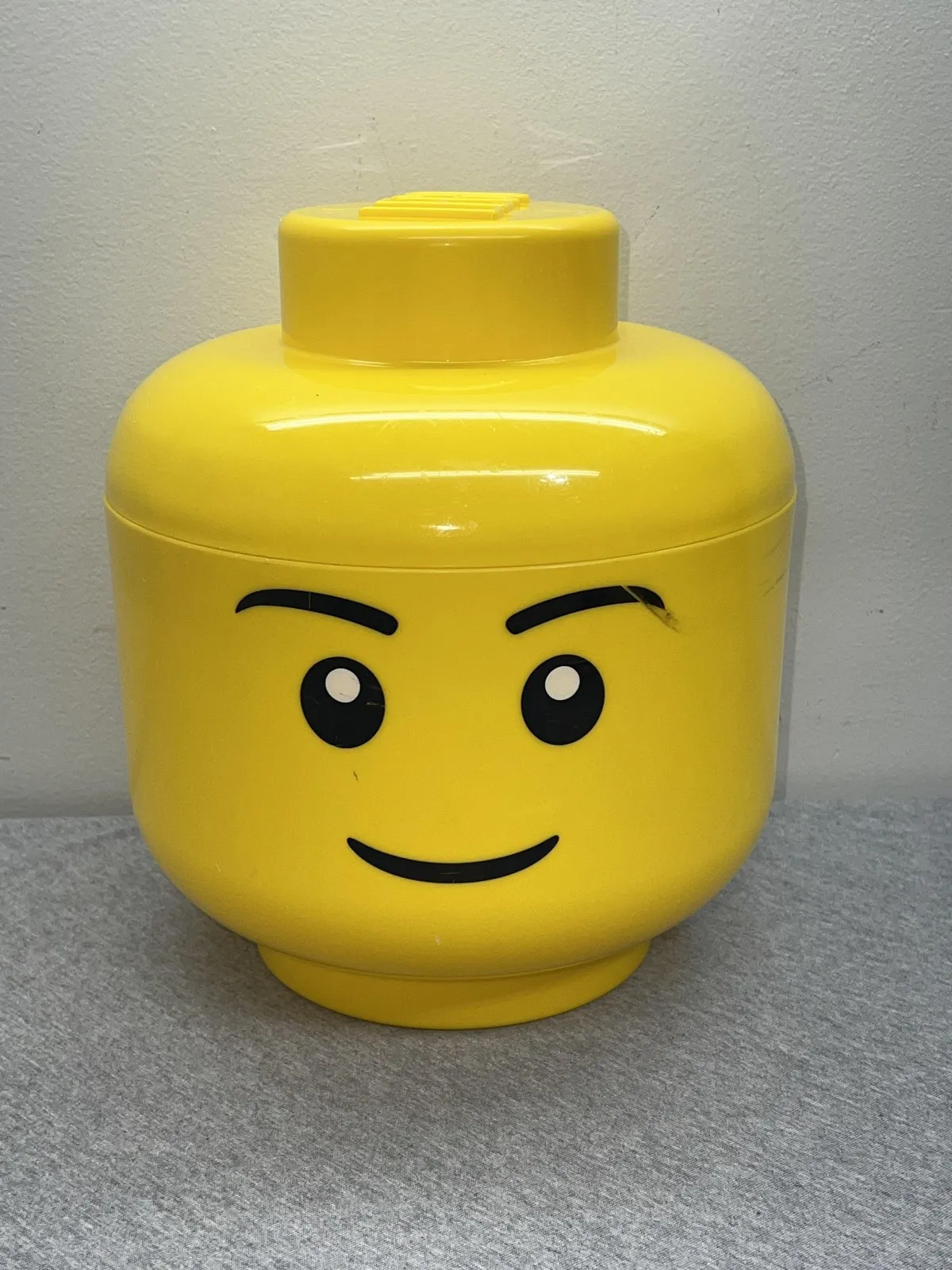 LEGO Yellow Storage Head Large Smiling Face Container Toy Brick Bin Room Decor