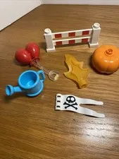 Lego Duplo - Lot Of 6 Fence, Balloons, Watering Can, Flame, Pumpkin, Pirate Flag