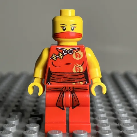 LEGO® Ninjago Nya The Golden Weapons minifigure 2505 2507 njo0012 - 1A