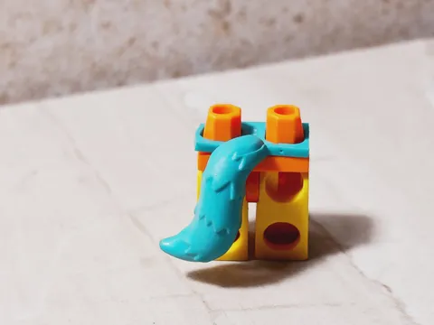 New LEGO Wolf Tail Blue Fluffy Cat Fox Animal Anima Animus Creature Fits Legs