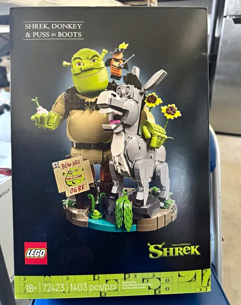 LEGO Shrek 72423 Shrek, Donkey & Puss in Boots Set NEW IN BOX