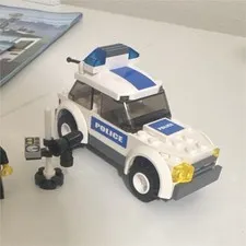 LEGO City Police car 2008 7236 complete set!