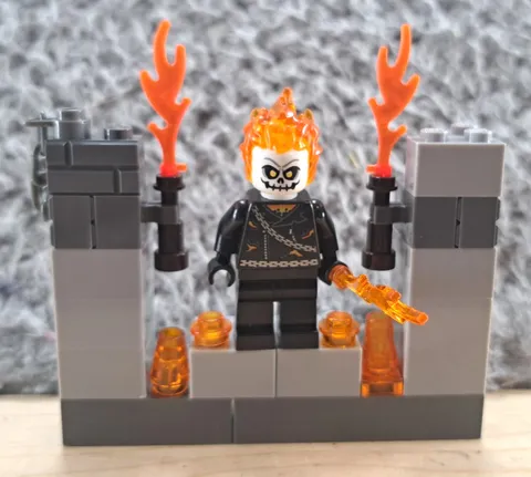 Lego Ghost Rider Minifigure Johnathon Johnny Blaze Fire Flame From Set 76058