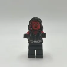 LEGO Marvel Super Heroes 76078 Red She-Hulk Minifigure Hulk vs Red Hulk