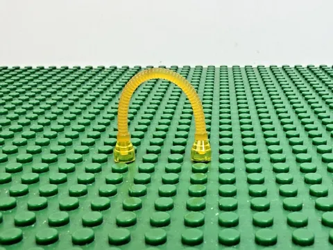 1986 LEGO Trans-Yellow Hose Flexible 8.5L Tabless Ends 6750. 6780 #73590c01a