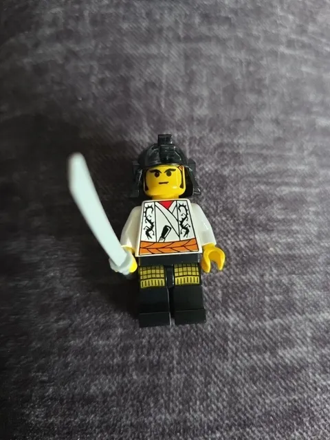 LEGO Ninja Minifigure - Ninja Shogun White - minifig cas206 Not Complete