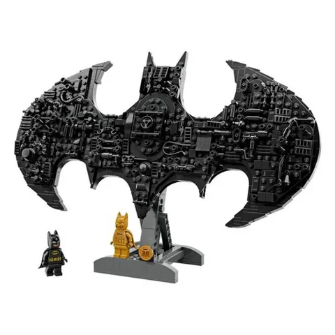 LEGO Batman Logo Building Set DC SUPER HEROES 678 Pieces 12+ Multicolor