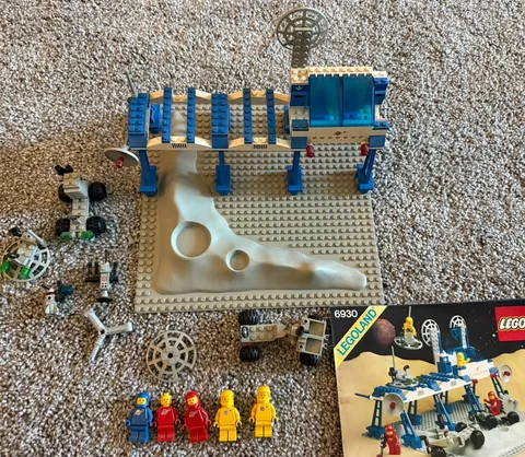Vintage LEGO 6930 Space Station Command Station Mostly Complete