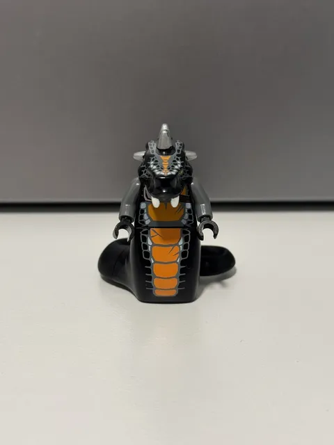 LEGO NINJAGO Skalidor Snake General Minifigure RARE (njo0067) - Good