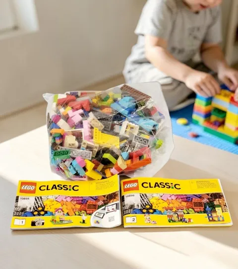 Lego Classic 10698 Creative Build Your Own Brick Set InComplete W/ Manual NO BOX