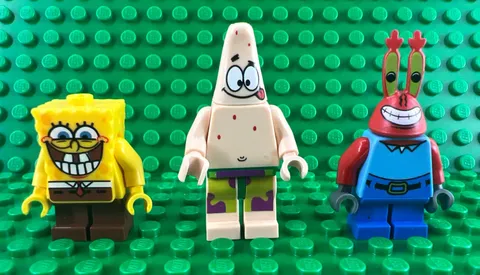 LEGO SpongeBob SquarePants Minifigure Lot Of 3 SpongeBob Patrick Mr. Krabs