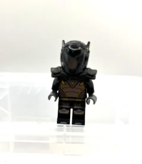 LEGO Galactic Bounty Hunter minifigure CMF Collectible Series 19 71025