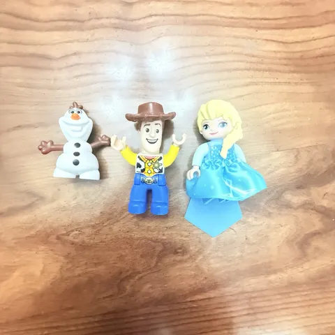 Lego Duplo Disney Frozen PRINCESS ELSA with Dress and woody and olof