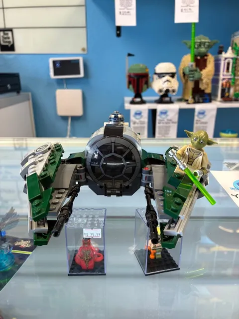 75360 Star Wars Yoda Jedi Starfighter - Used